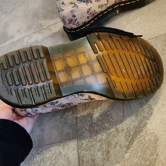 Floral Lace-Up Boots - Picture 2 of 8